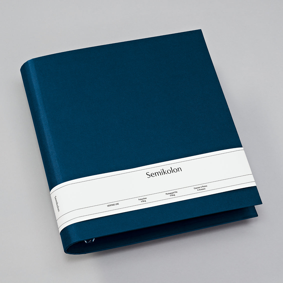 Semicolon ring binder 4-ring