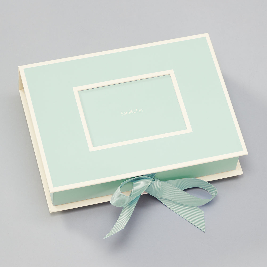 Small photo box with slide-in window